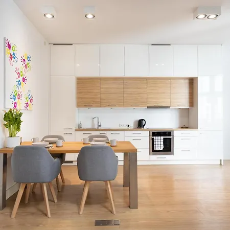 Garbary 49 - Old Town - Self Check-in 24h Apartament